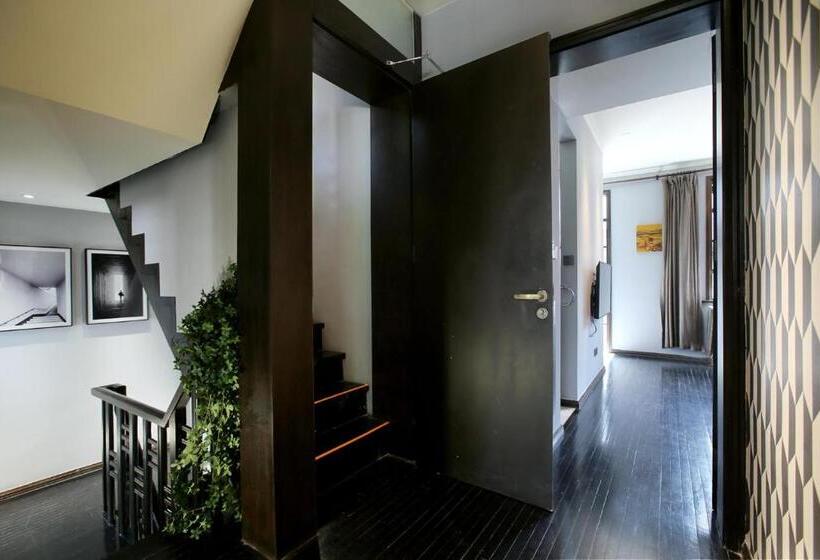 스탠다드 발코니 룸, Shanghai Downtown Hills Boutique Guesthouse   Near Metro Line 7, Exit 3, Changping Road