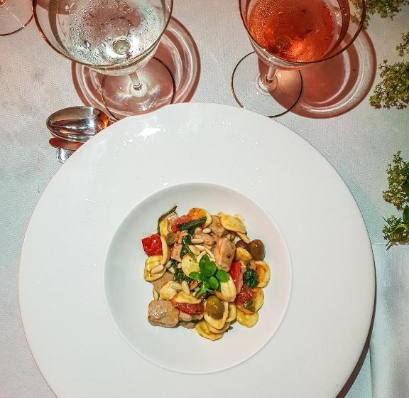 ویلای 3 خوابه با استخر, Experience Relais  Il Termine Elba