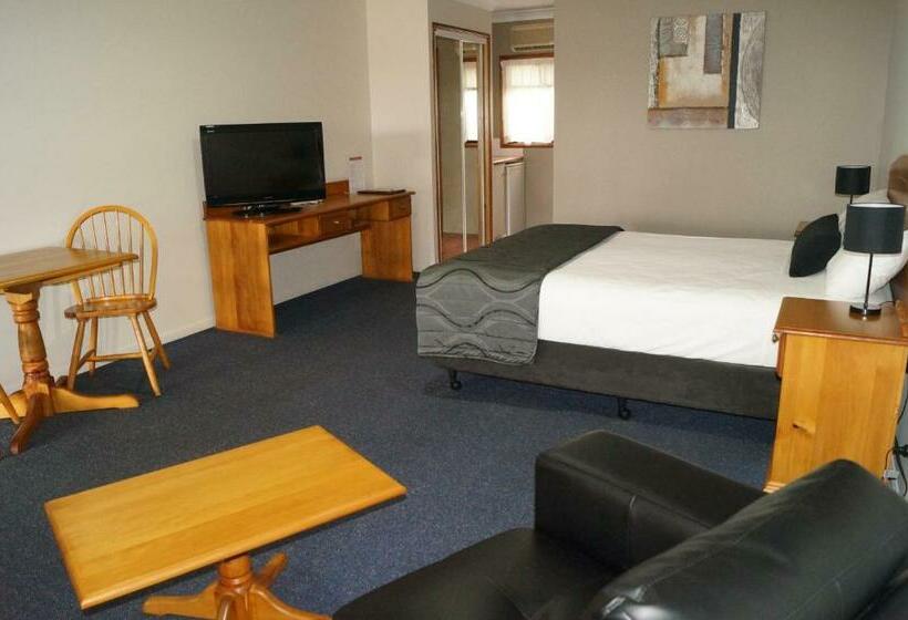 디럭스 룸, Asters On James Motor Inn