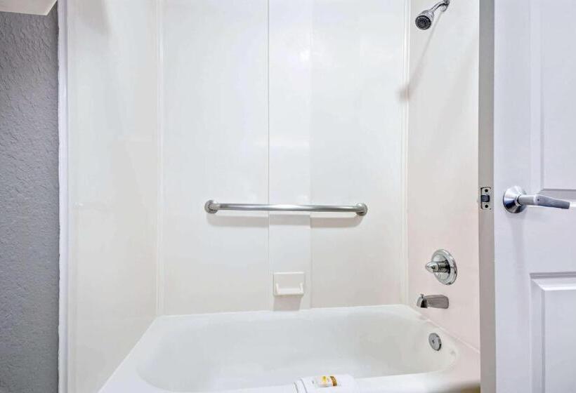 Номер Executive Кровать Кинг, La Quinta By Wyndham Conroe
