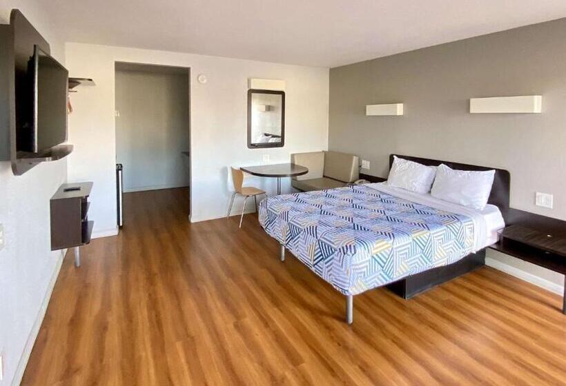 디럭스 룸, Motel 6 Delano, Ca