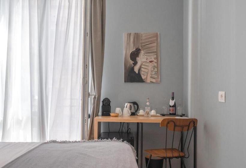 سوییت با استخر, Archè Design Rooms And Suites
