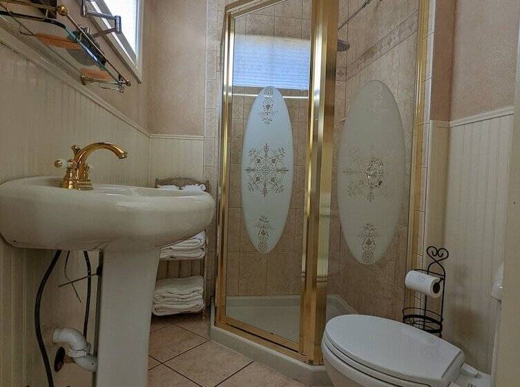 Номер Стандарт, Old Powder House Inn
