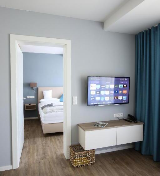 Люкс с Балконом, Appartementhotel Fidelio