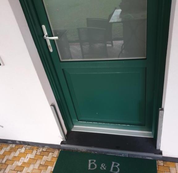 Номер Basic, B&b Alda