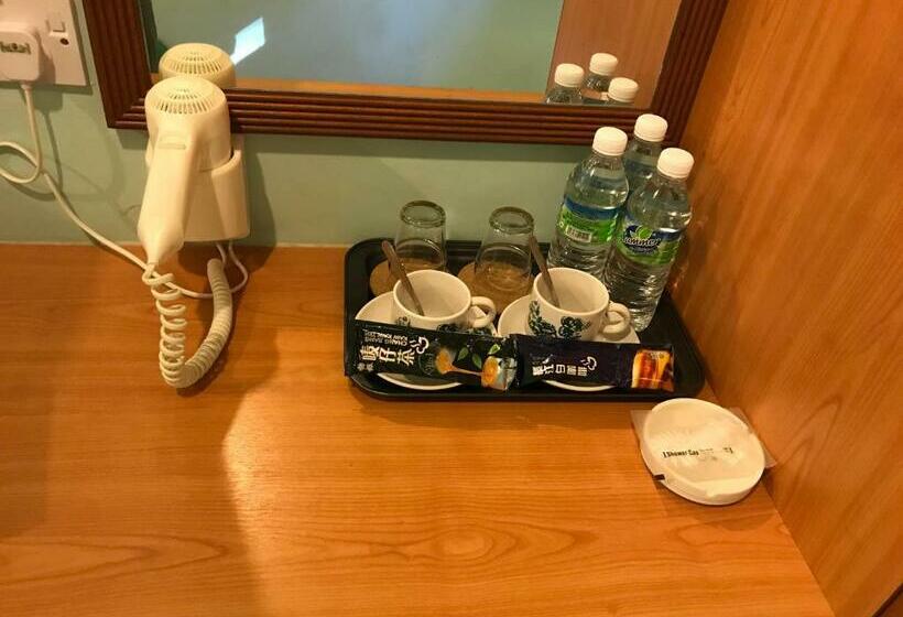 Family Suite, Seri Kangsar Kk