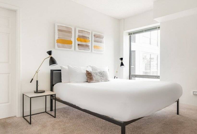 Családi Apartman, Kasa South Loop Chicago
