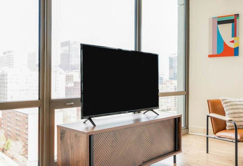 Családi Apartman, Kasa South Loop Chicago