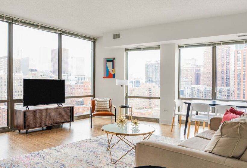 Családi Apartman, Kasa South Loop Chicago