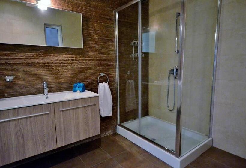 اتاق اکونومی, City Living Suite Tk 2 Rm 4