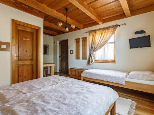 Трехместный Номер Deluxe, Tóth Vendégház és Apartmanház újfehértó