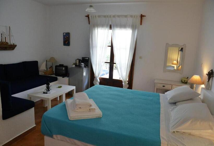 Люкс Вид на Сад, Anofli Suites
