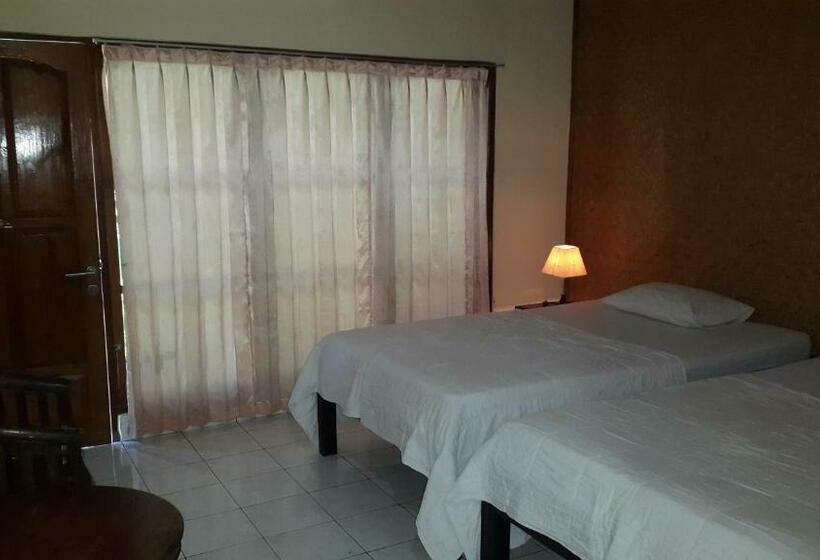 Номер Стандарт, Bayumantra Bungalows