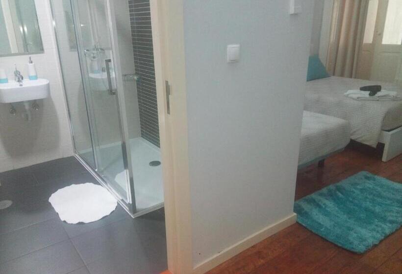 اتاق استاندارد با چشم‌انداز باغ, Jualis Guest House