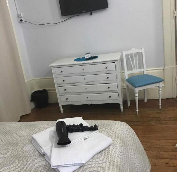 اتاق استاندارد با چشم‌انداز باغ, Jualis Guest House
