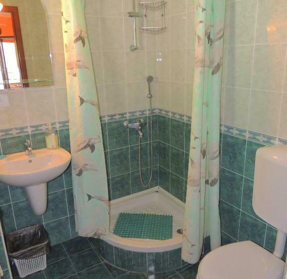 اتاق استاندارد با تراس, Villa Budvanka Guesthouse