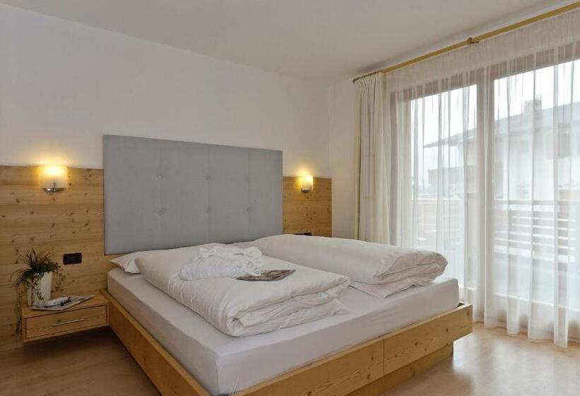 Апартаменты 1 Спальня, Residence Ciasa Mirasas