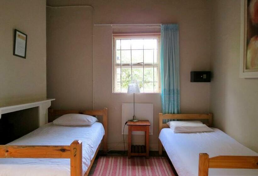 Номер Стандарт, Fairy Knowe Backpackers Lodge