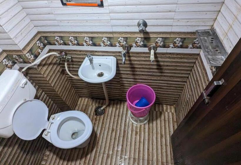 Номер Deluxe, Shikhar Inn