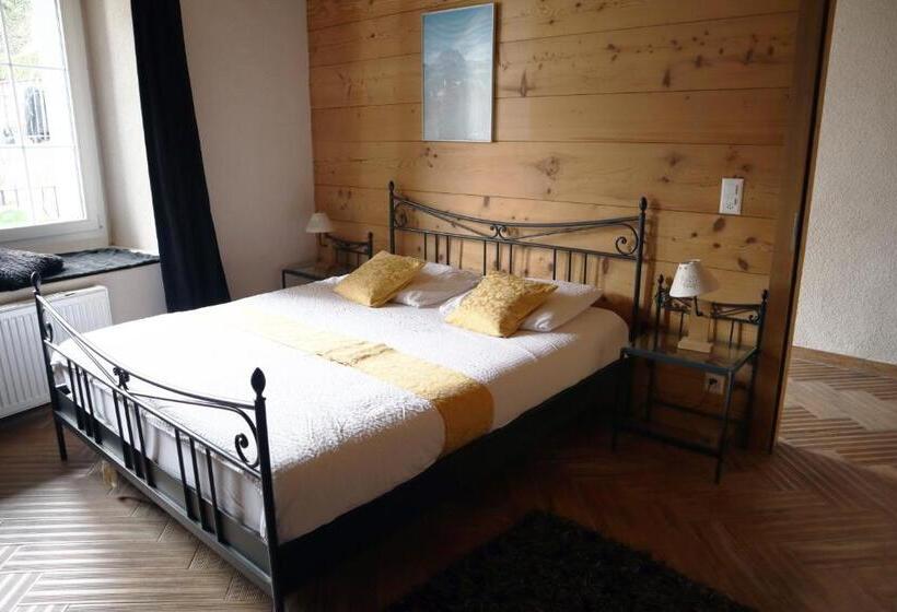 Четырехместный Номер Стандарт, Gruyère Rooms