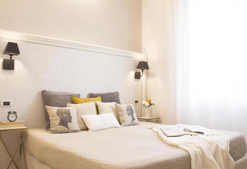 Quarto Triplo Estandar, Accanto Al Centro B&b