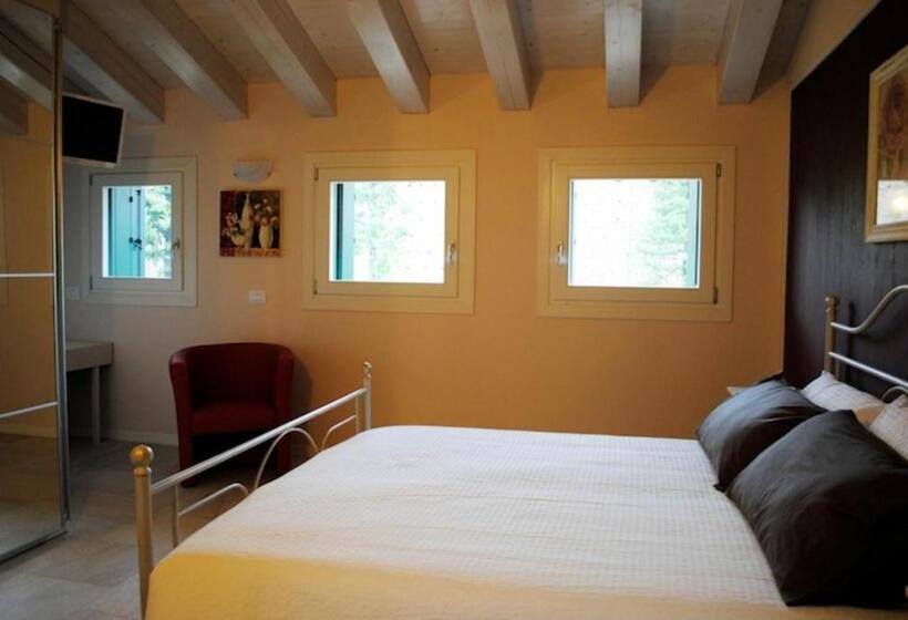 اتاق استاندارد, Bed And Breakfast Castello
