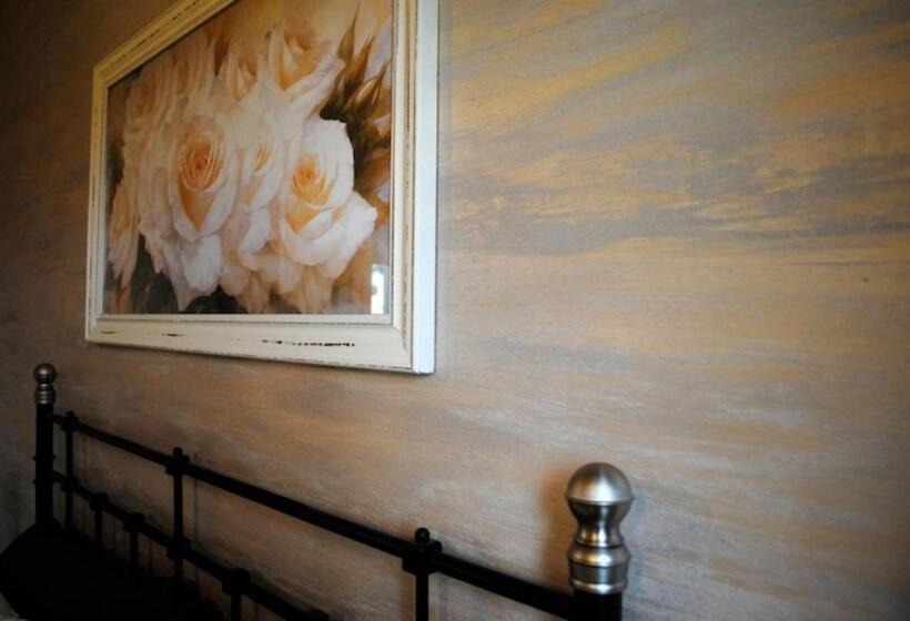 اتاق استاندارد, Bed And Breakfast Castello