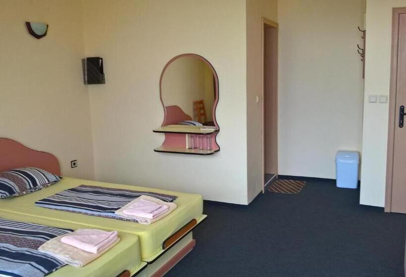 Triple Room Sea View, Family Hotel Pier