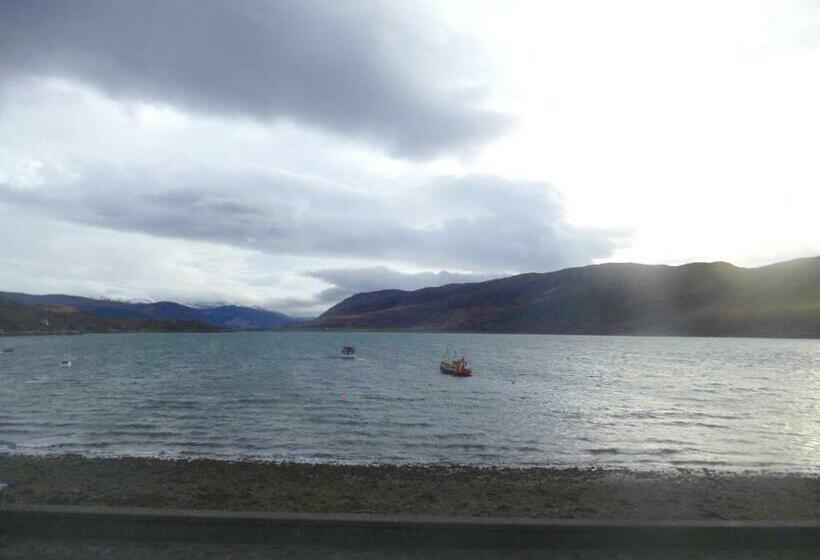 Номер Стандарт Вид на Озеро, The Ferry Boat Inn