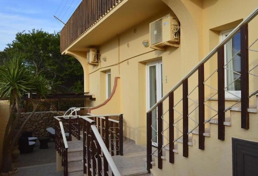 Номер Стандарт, Le Anfore Hotel   Lampedusa
