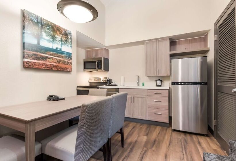 Люкс, Best Western Fishkill Inn & Suites