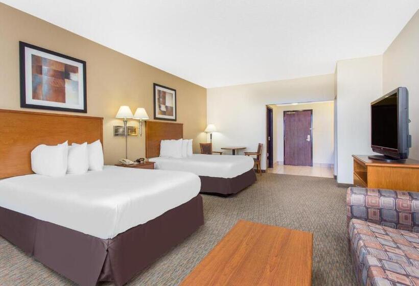 Студия Стандарт, Days Inn By Wyndham Phenix City Near Fort Moore