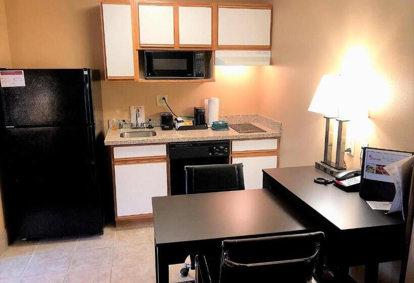 Люкс Повышенной Комфортности, Hawthorn Extended Stay By Wyndham Oak Creek