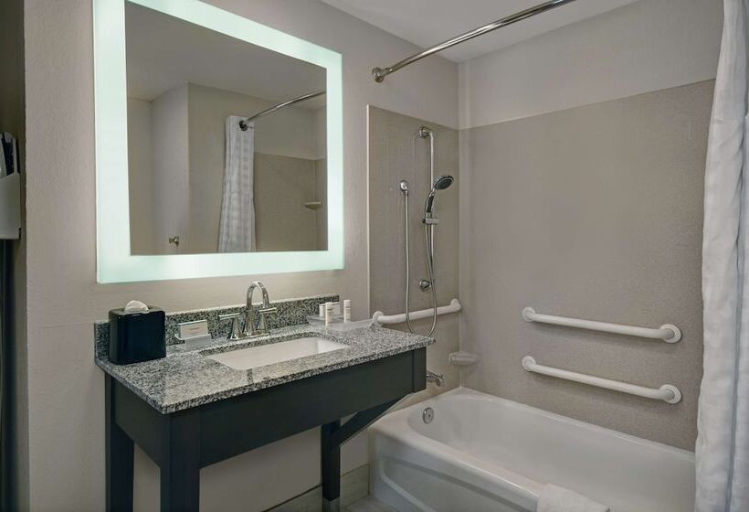 Люкс Адаптированный для Инвалидов, Homewood Suites By Hilton Eatontown