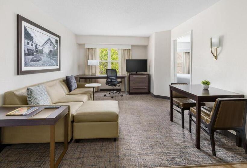 Люкс Кровать Кинг, Residence Inn Boston Franklin