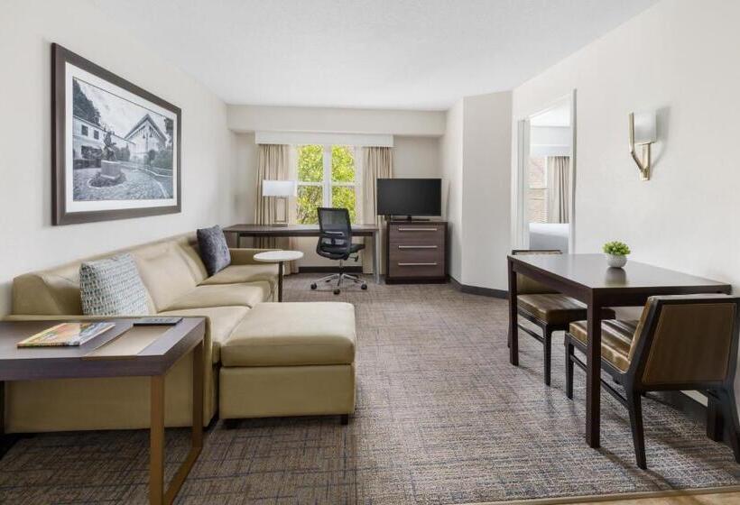 Люкс Кровать Кинг, Residence Inn Boston Franklin