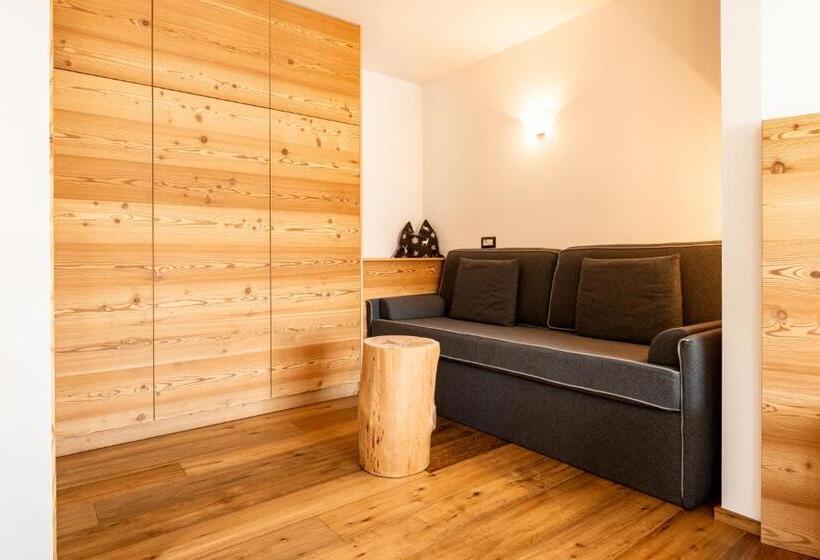 اتاق لوکس با بالکن, Garni Hotel Geier