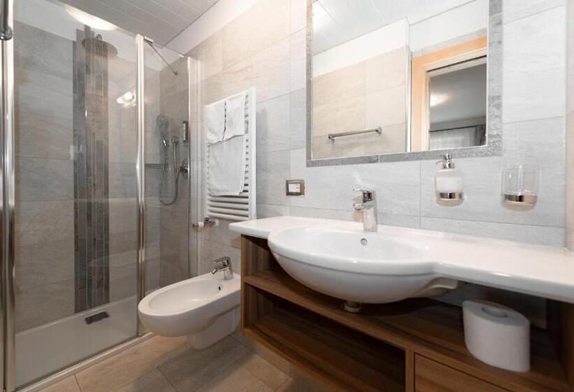 اتاق راحتی, Garni Hotel Geier