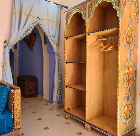 Студия Стандарт, Casa Blue Star