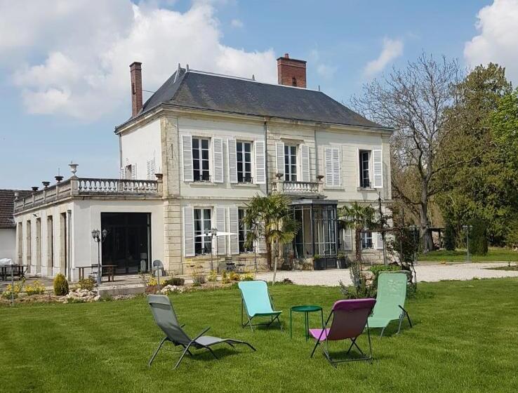 Люкс Повышенной Комфортности, Le Château De Courmelois