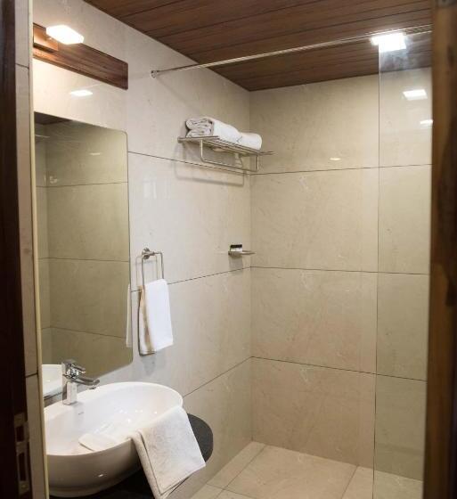 Номер Deluxe Кровать Кинг, Sun Hotel And Resort, Mount Abu