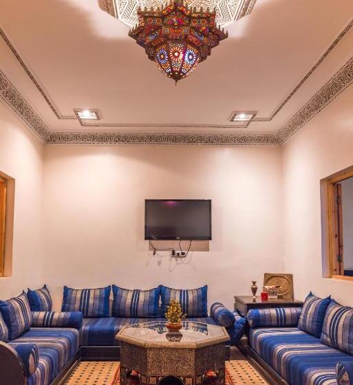 Президентский Люкс, Kasbah Alili