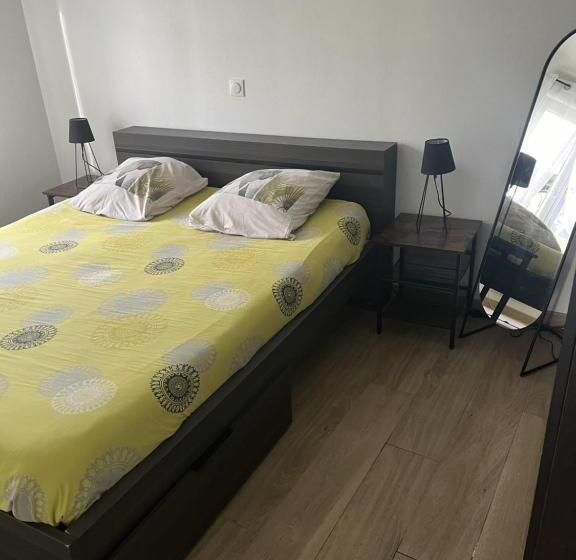 Дом 2 Спальни, Chambres D Hôte Du Domaine De La Reine Blanche