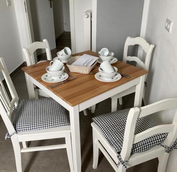 Апартаменты 2 Спальни, Guest House Dommitzsch