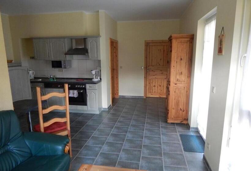 Апартаменты 1 Спальня Вид на Сад, Pension + Apartments Tor Zum Spreewald