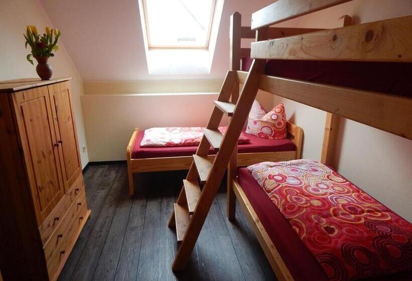 Апартаменты 1 Спальня с Балконом, Pension + Apartments Tor Zum Spreewald