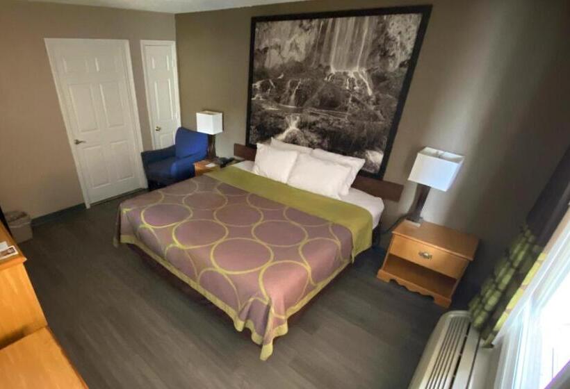 Номер Стандарт Кровать Кинг Адаптированный для Инвалидов, Super 8 By Wyndham Fort Chiswell Wytheville Area