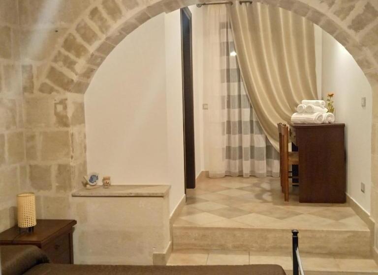 اتاق استاندارد چهار تخته, Agriturismo Al Passaggio Di Pirro