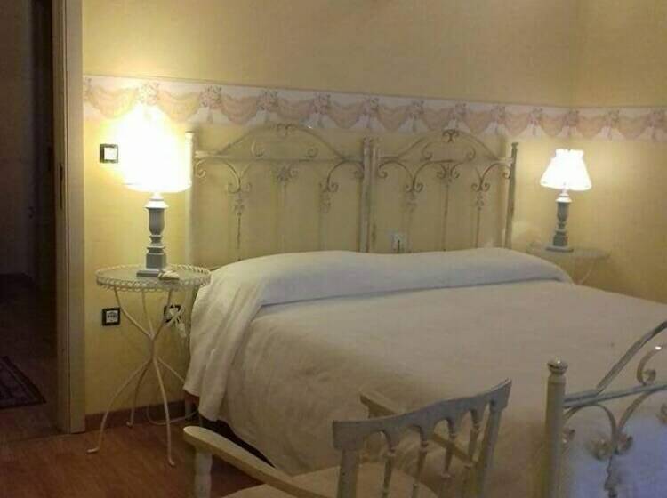 Номер Стандарт Трехместный, Villa Carol Appartamento E B&b