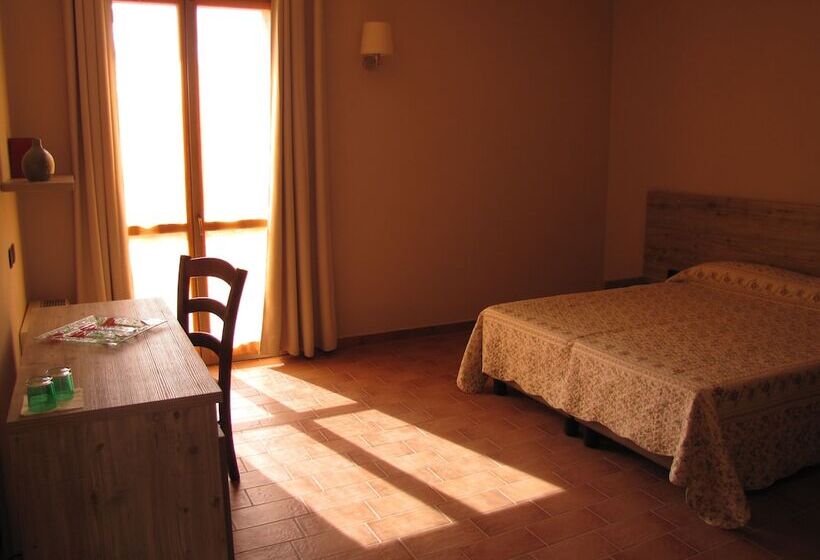 Номер Стандарт Трехместный, Agriturismo Bassanine